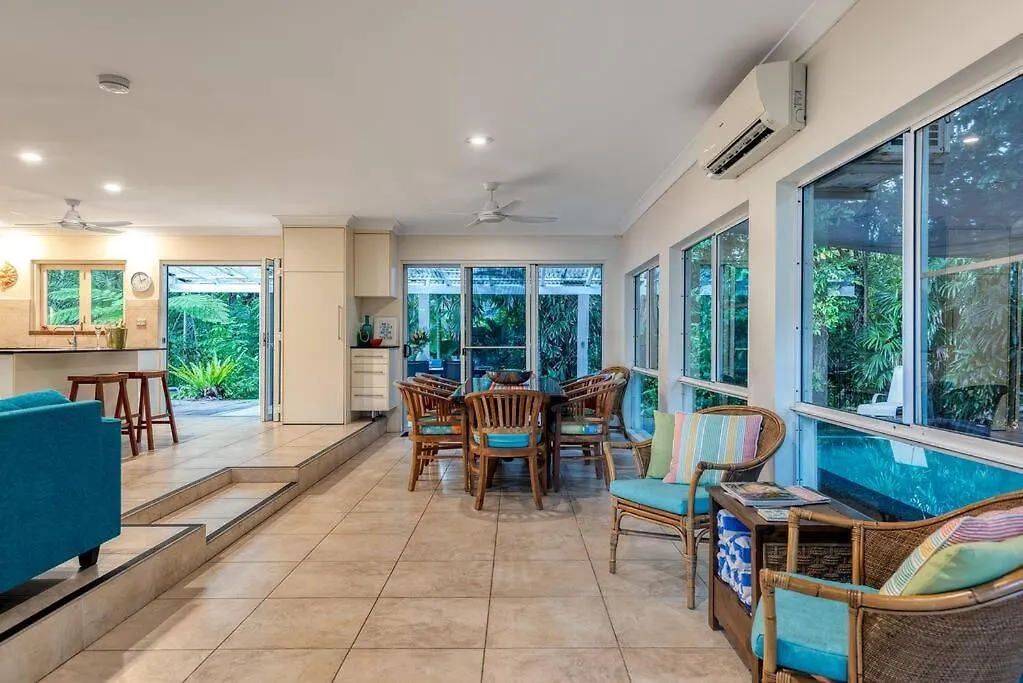 Holiday home Beachside At 7 Solina Close In Port Douglas