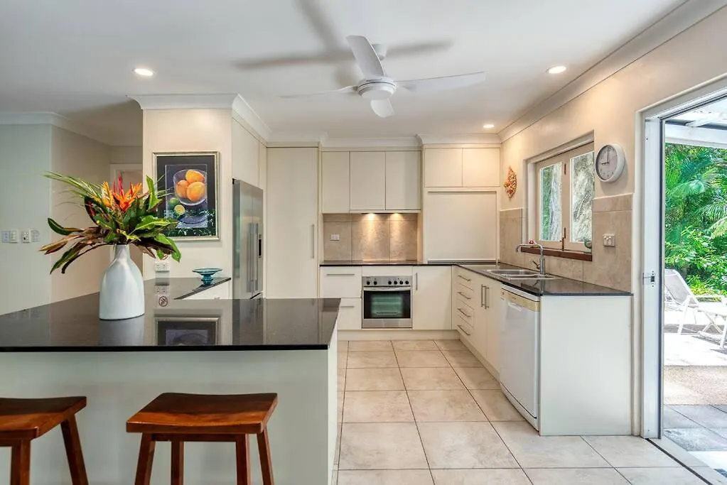 Holiday home Beachside At 7 Solina Close In Port Douglas